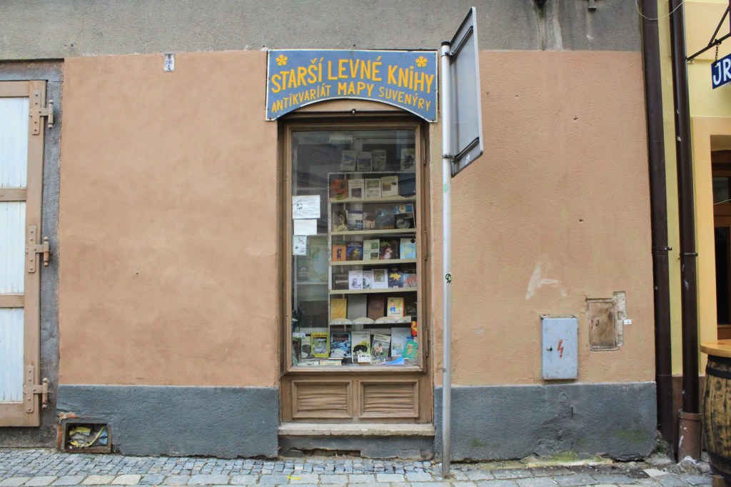 想當編輯嗎？也許可以參考看看之——編輯究竟在做什麼？